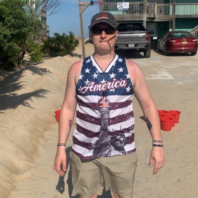 dthayer97's tweet photo. #NewProfilePic https://t.co/gnRTyyWIWD