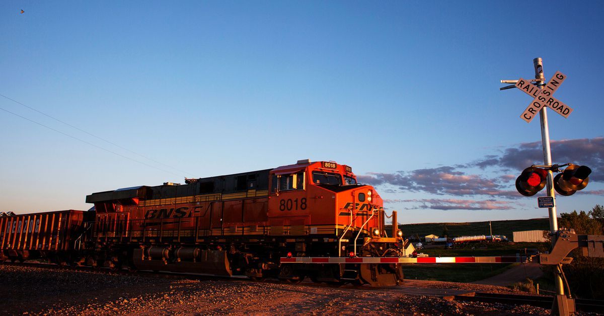 Reuters's tweet photo. U.S. railroads say heatwave to reignite coal shipments this year https://t.co/DACpjdZPyb https://t.co/mkdzrRNrFf
