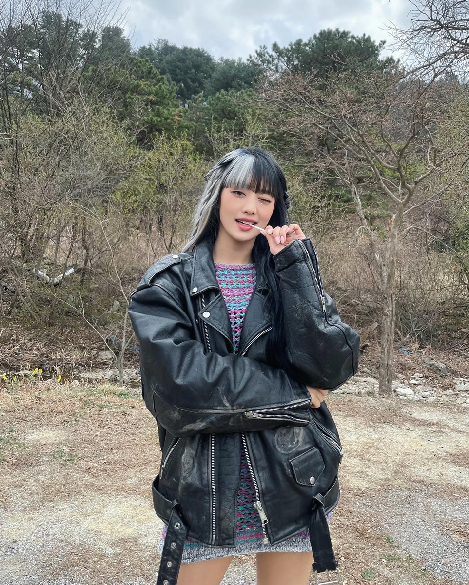 88rising's tweet photo. ❤️💜 https://t.co/Y2wZHS7VL6
