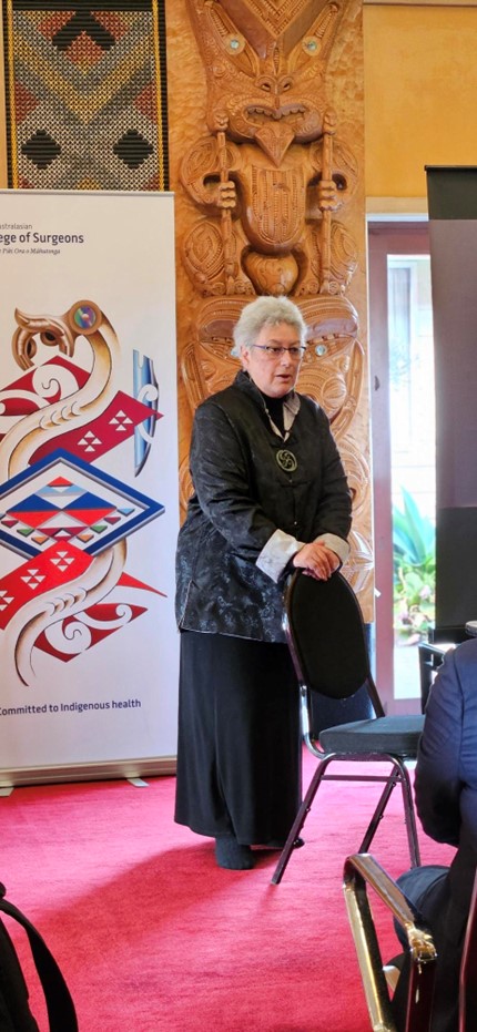 The Indigenous Hui is off and away. Here's Professor Margaret Mutu. 'It's wonderful to see how many there are of you, considering how few there were.' She's referring to the growing community of Indigenous surgeons and surgical Trainees: bit.ly/3Ow6MNv