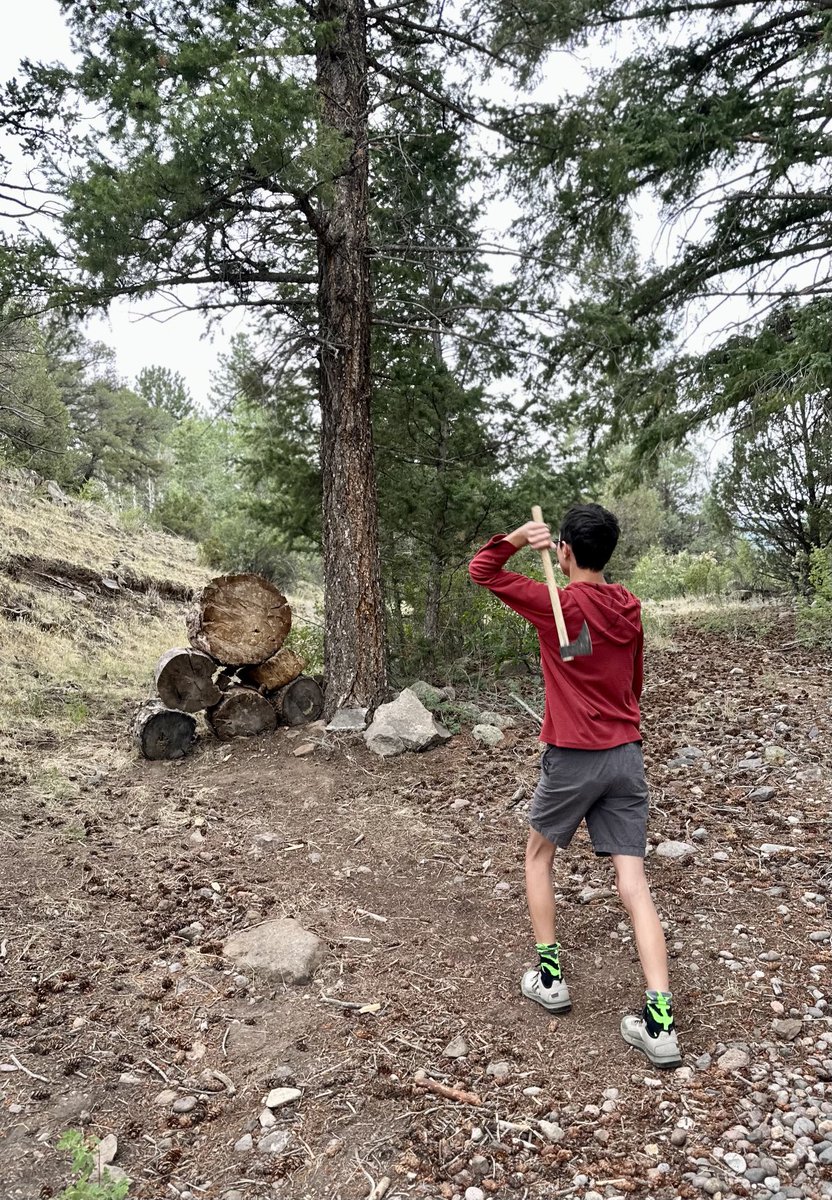 FChoi's tweet photo. Outdoor time with my guy. So fun. https://t.co/OqTT3IjOx2