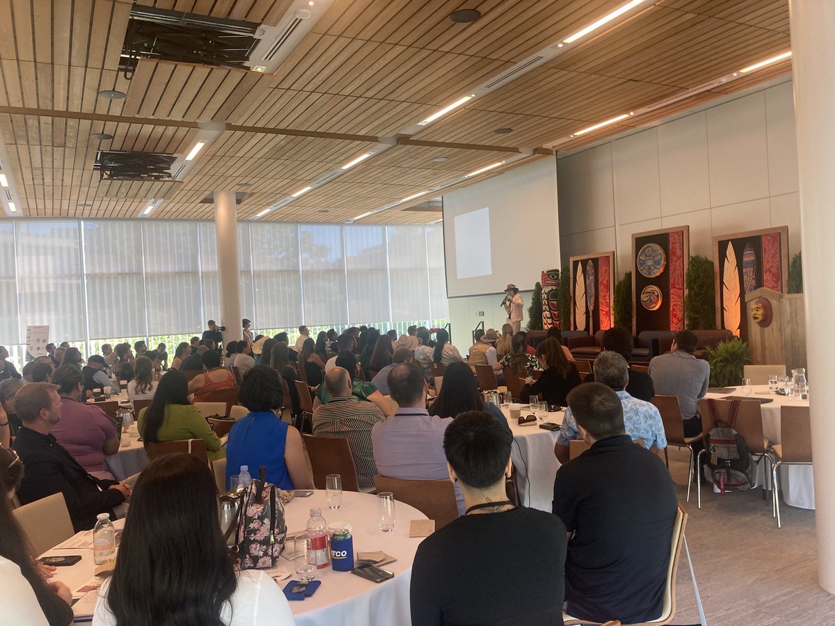 StephenJWT's tweet photo. @IndigClnEnergy @LIDevCorp @SacredEarthSOL @SixNationsGR Hearing from the @IndigClnEnergy 2023 cohort of 20/20 Catalysts has been so powerful.
Brave, transformative work happening with, by and for Indigenous communities with sovereignty and community benefits at the centre.
#IndigenousCleanEnergy #RenewableEnergy https://t.co/Ul3VtyTnOx