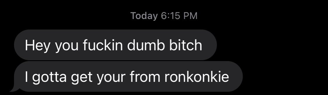 TaylorBerkoski's tweet photo. Can’t get more Long Island than these texts https://t.co/KgZ8wDQrY8