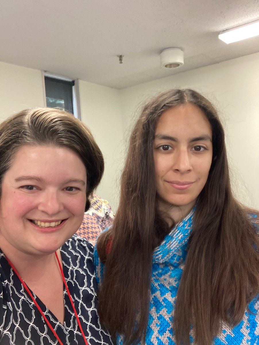 Emily Dennett tweet media