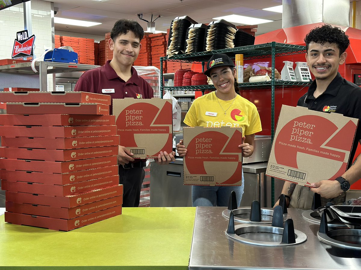 SPayan_CTE's tweet photo. Thank you @PeterPiperPizza for helping us with our Science Experiments! 🌵#CactusMakesPerfect #TeamSISD https://t.co/XJ017tsHf7