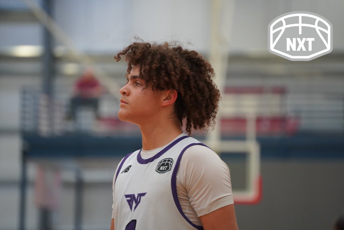 PRO16League's tweet photo. Now RNJ Elite leads KC Spurs 33-31 with still plenty of time to play in the second half. 

Backcourt of 2025 Abram Hicks and Kairel Robertson has been a big reason why. Controlling pace offensively for team + creating advantages.

@TeamRNJElite | @NXTPROTX https://t.co/267NwItLPD