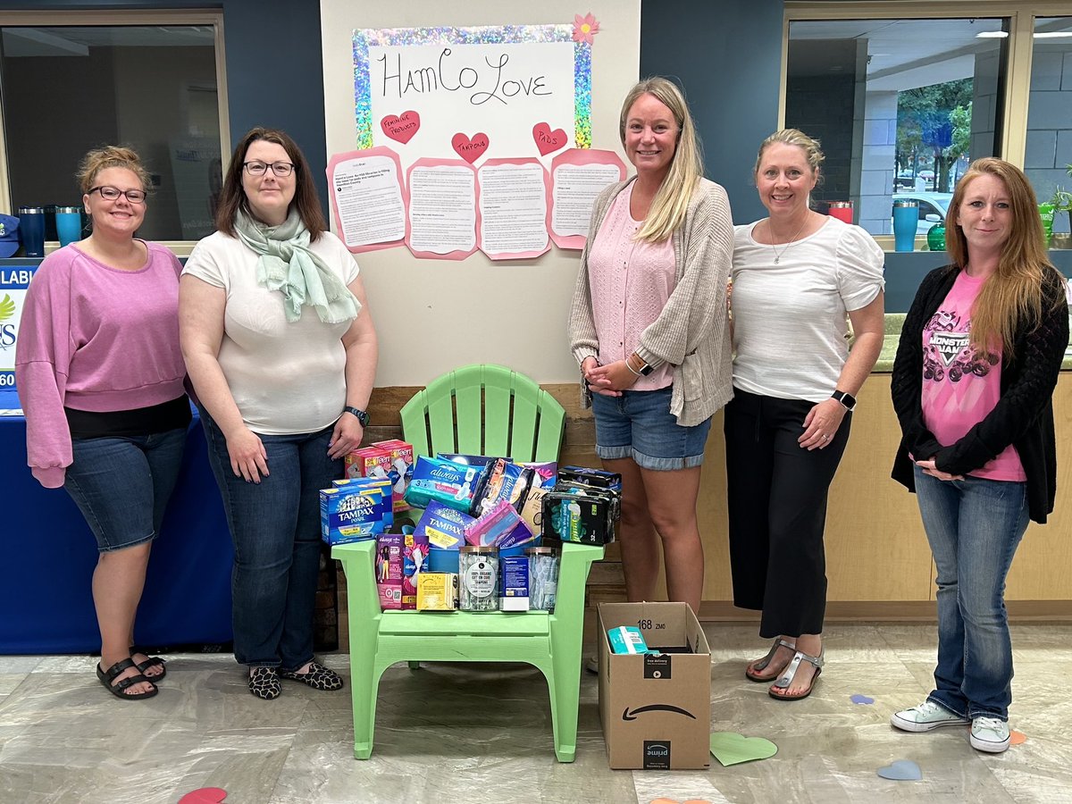 A big thank you to Citizens State Bank in Fishers! They held a donation drive to help support HamCo Love this past week! @CSB_Indiana #TeamCSB 

Members of the executive board stopped by to collect the donations and to offer our sincere thanks to the CSB Fishers team!