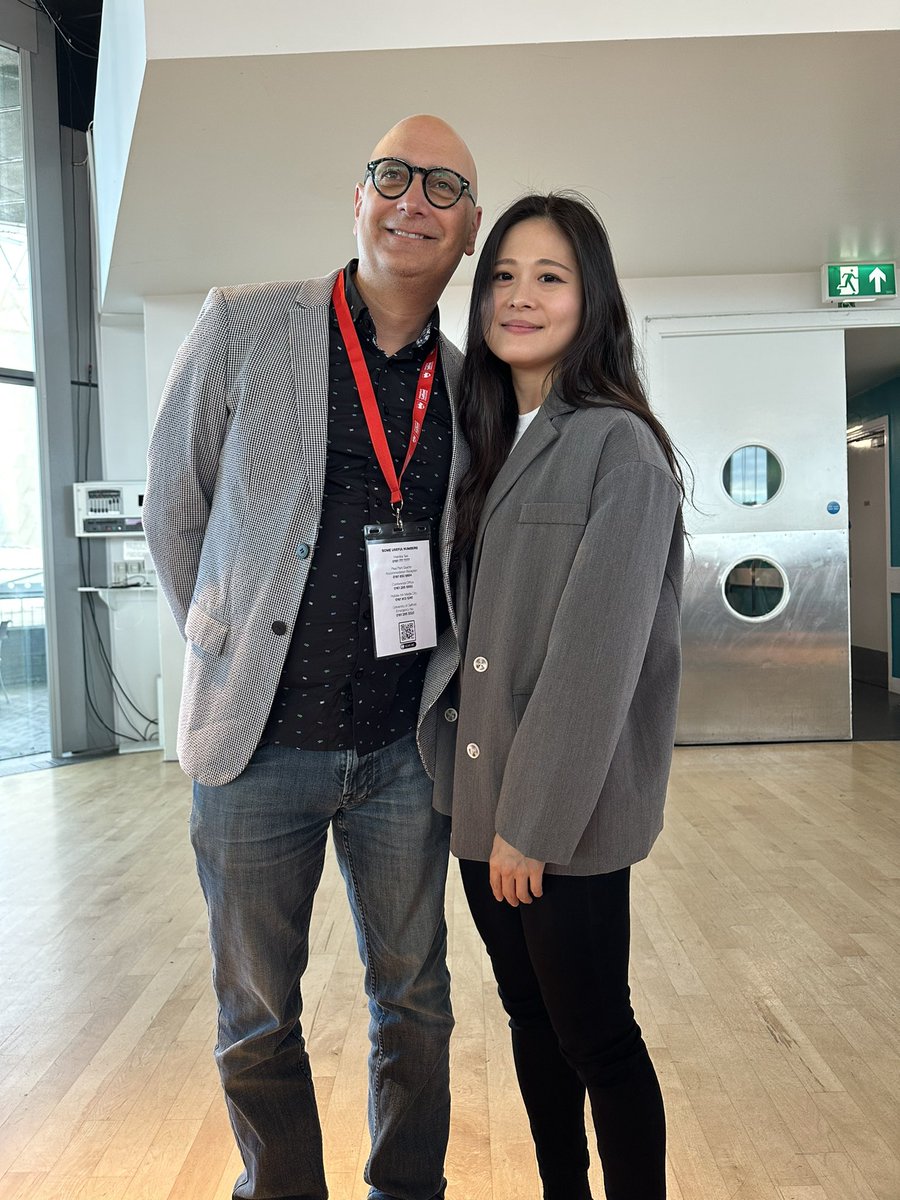 PaulineYuPY's tweet photo. Feel like I had a great dream but it has actually happened and will be continuing. My very first time presenting at conference, first time meeting @Kozinets at the first conference of #netnography Much appreciated all the organizers of it and @SalfordUni . #netnocon23 https://t.co/SHEOg5FDJs