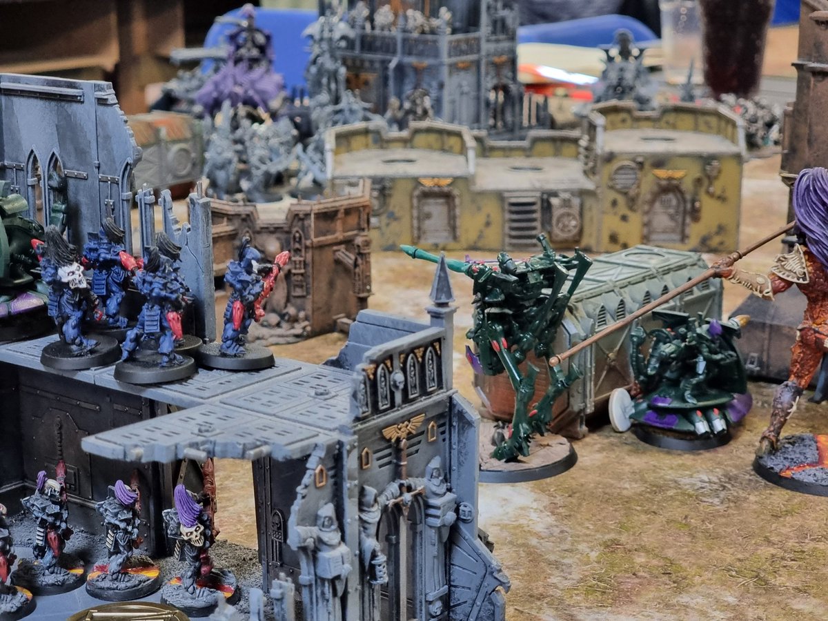 apexellis's tweet photo. Casual game of 10th Ed against @Chief_Bumble and his necrons. Close game that could have gone either way. https://t.co/v1G0Dkz8Vq