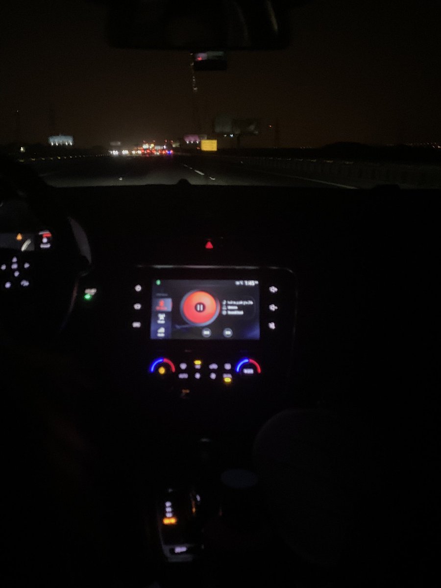 cllvrrev's tweet photo. 🚙🚙 https://t.co/iEnPblJ1vV