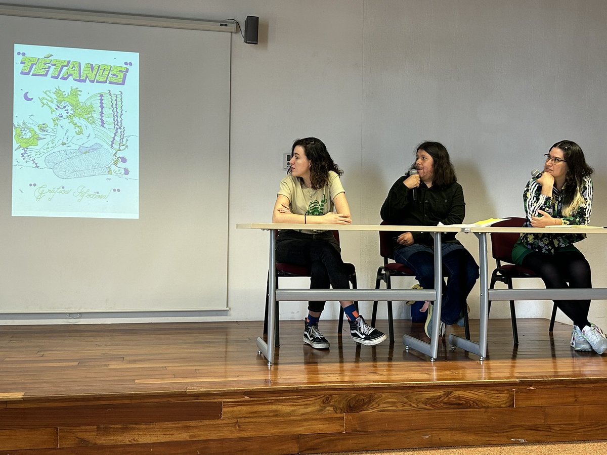 PartidaPaola's tweet photo. En las jornadas @BiblioJalisco @RicosJugos y la casa del autor. https://t.co/SOC8t5eO4x
