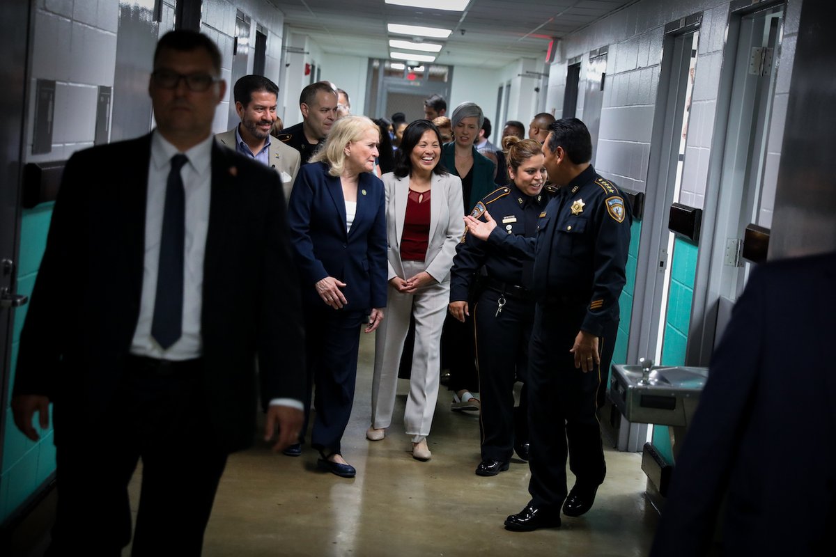 Today, @SheriffEd_HCSO and HCSO were honored to host a tour of the @HCSOJail Women's Empowerment Center for the @departmentoflabor Acting Secretary Julie Su, @HarrisCoPct2 @adriangarciaHTX, and @RepSylviaGarcia. #HouNews