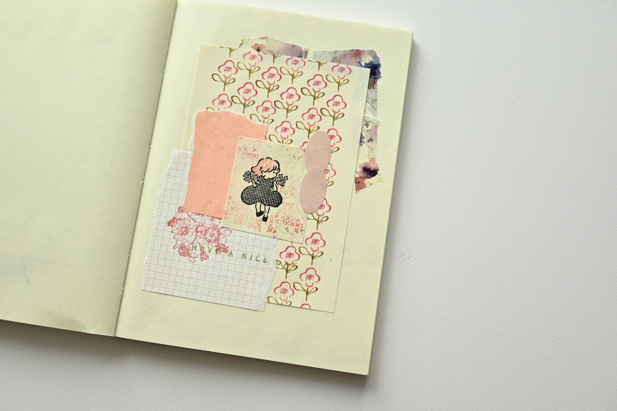 MA7stamp's tweet photo. 新しいメモ用紙
三元社印刷さんのご協力で、スタンプの繊細な色が表現されています🥰
コラージュ素材や、お手紙に、活用してくださいね。
紙博in大阪 8/5、8/6出展します。 https://t.co/TVsNMlvH7N