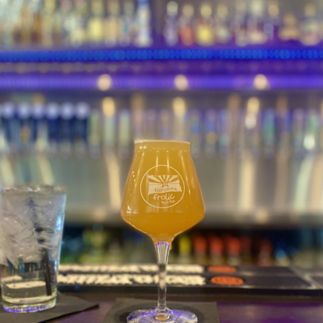 It’s a bad weekend to be a Craft 64 beer.

Come in from 3-6pm to grab one for just $5! 🍻

Beer List: 
untappd.com/Craft64