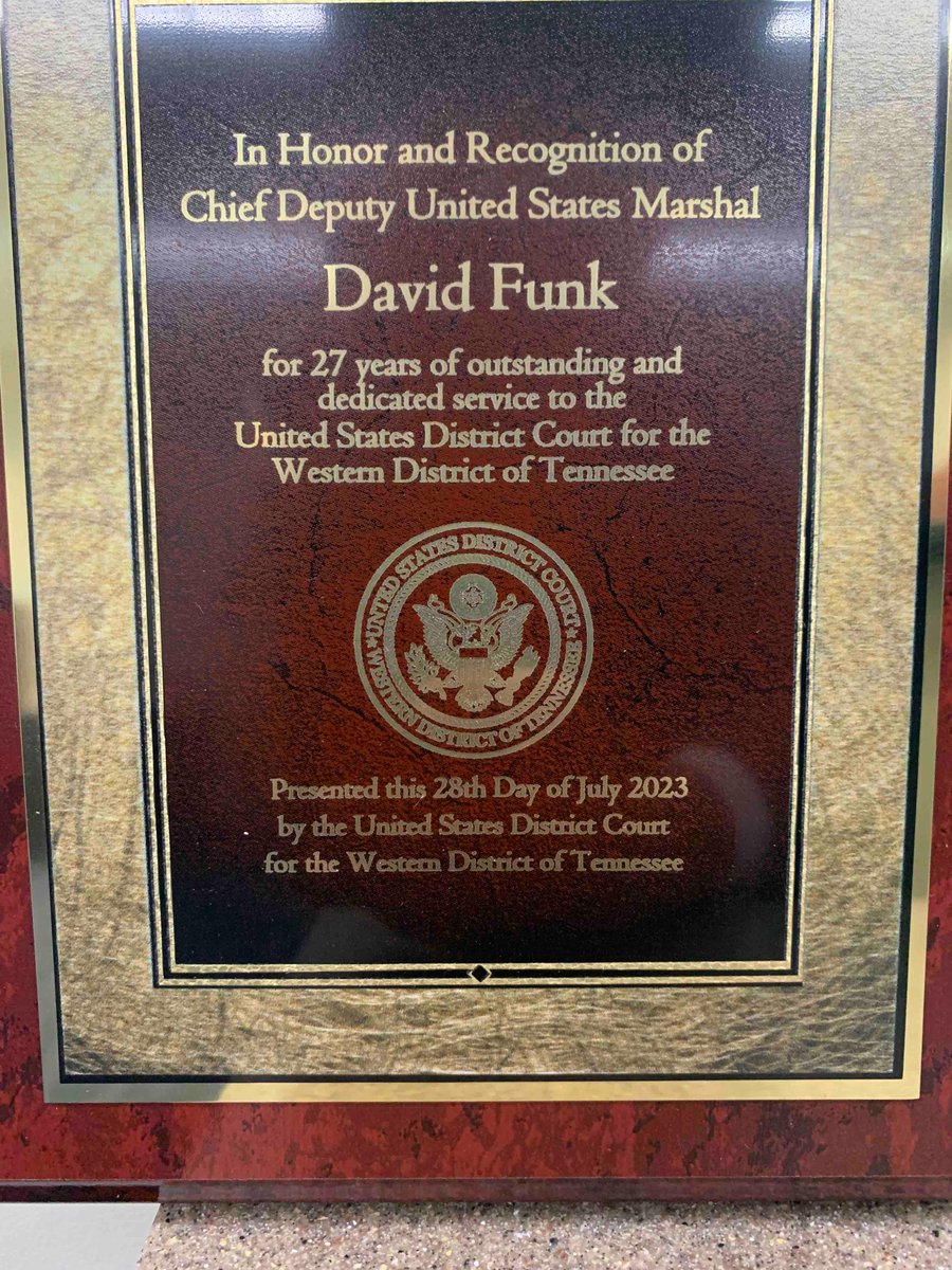 USMSMemphis's tweet photo. Today marks the end of a 27 year career with the United States Marshals Service. Best wishes to Retired Chief Deputy David Funk in the next chapter of your life. You have served West Tennessee well. https://t.co/ctohYLLQUJ