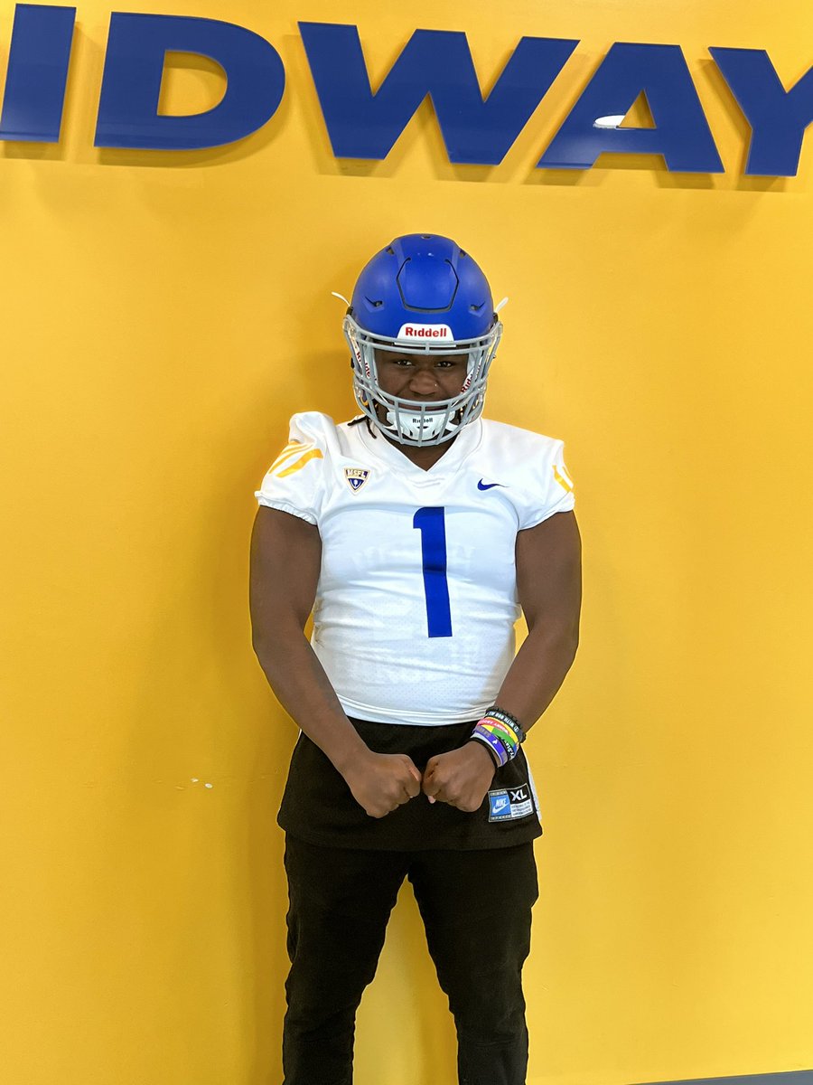 Tylon Riser tweet media