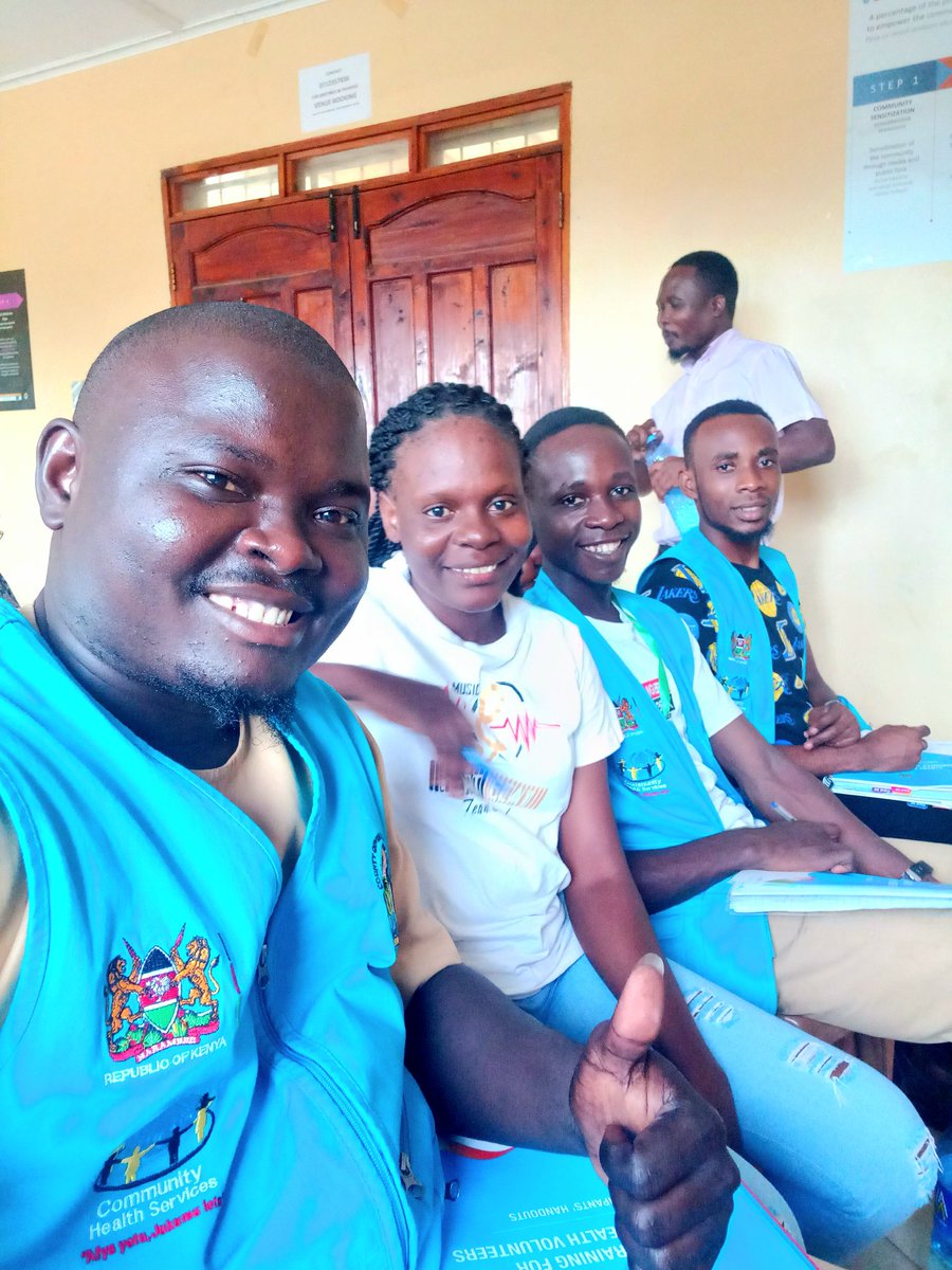 bakari_mganga's tweet photo. As a Community Health Volunteer, Am Happy To Be Part Of The Nutrition Improvement Through Cash And Health Education(NICHE) Training Program.
Now We Are Ready To Serve The Community.
#NICHEKenya
#UNICEF
#WorldVision
#KilifiCountyGoverment
#ForeignCommonWealthAndDevelopmentOffice https://t.co/w6pS2yxn66