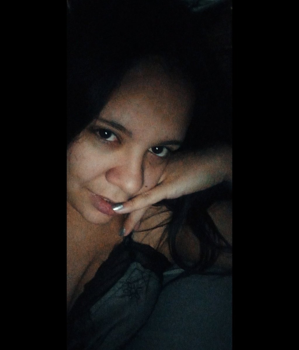paty_marge's tweet photo. "Sal del momento que te ha tenido atrapada
De toda esa negatividad, de odio y de locura
No te quedes en el pasado
Es hora de hacer un cambio
Mira a tu alrededor
Cree en lo que ves"
https://t.co/47jrc7ewxT https://t.co/olwzUyCCx8