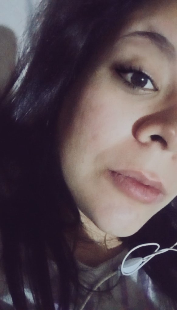 paty_marge's tweet photo. "Sal del momento que te ha tenido atrapada
De toda esa negatividad, de odio y de locura
No te quedes en el pasado
Es hora de hacer un cambio
Mira a tu alrededor
Cree en lo que ves"
https://t.co/47jrc7ewxT https://t.co/olwzUyCCx8