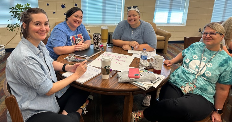 pmssparks's tweet photo. Teachers participated in Professional Development today. They are excited to learn how to best serve our Sparks! #sparkpride #pickensmiddleschool #pickensschools #instructionalcoach #niet #doklevels #learningprogression #altruismo #amistad #reveur #isibindi https://t.co/vihDasO434