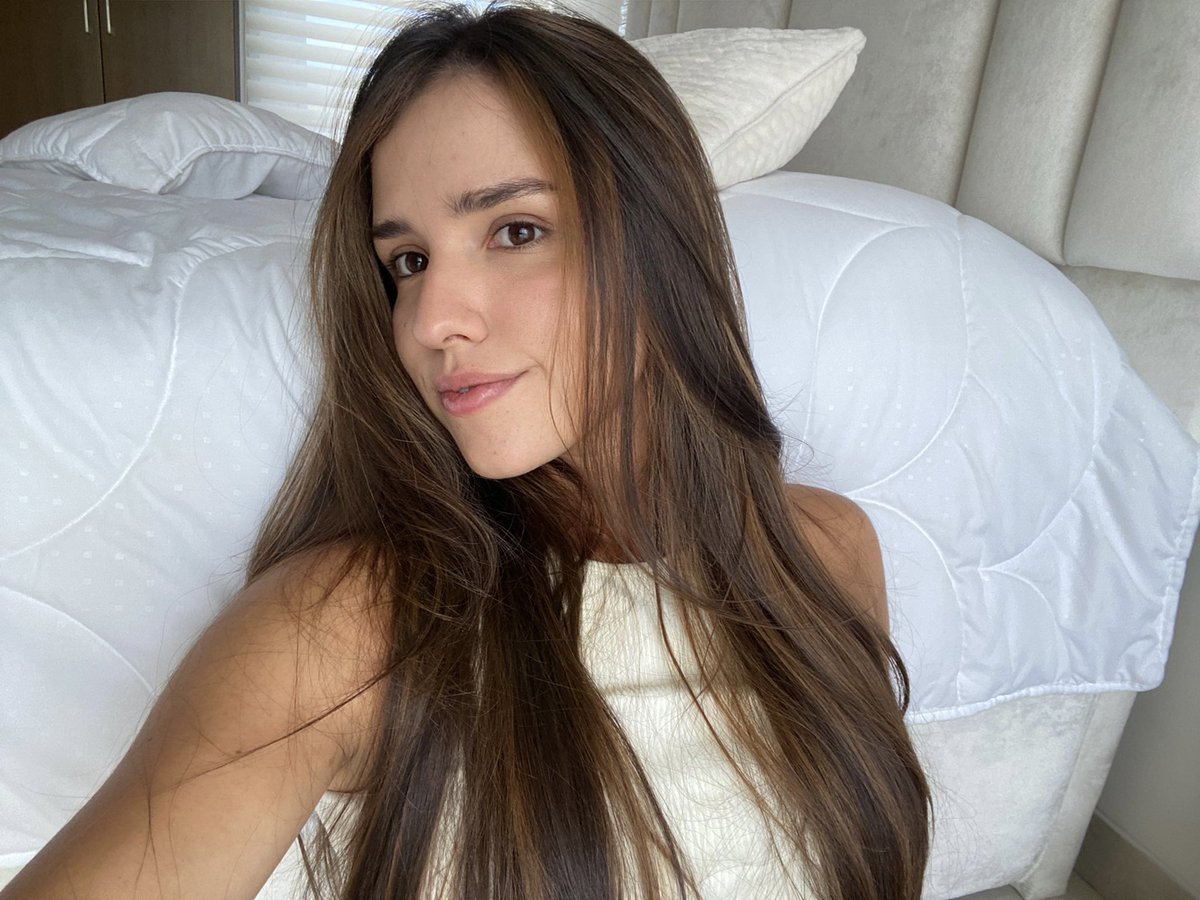 CamiOsorioTenis's tweet image. Un pequeño cambio 🙈 
Les gusta? 💇🏽‍♀️