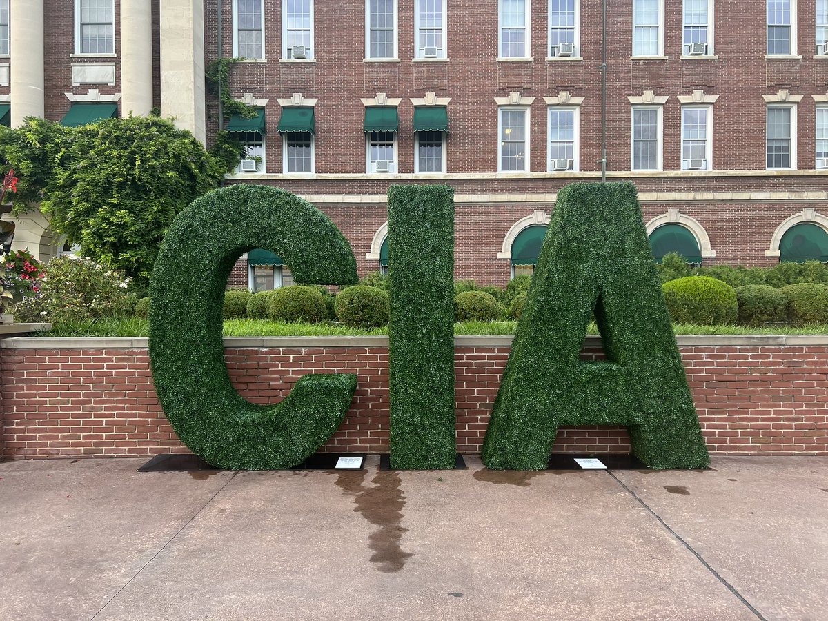 Dr. Jennifer Bolton Avery tweet media