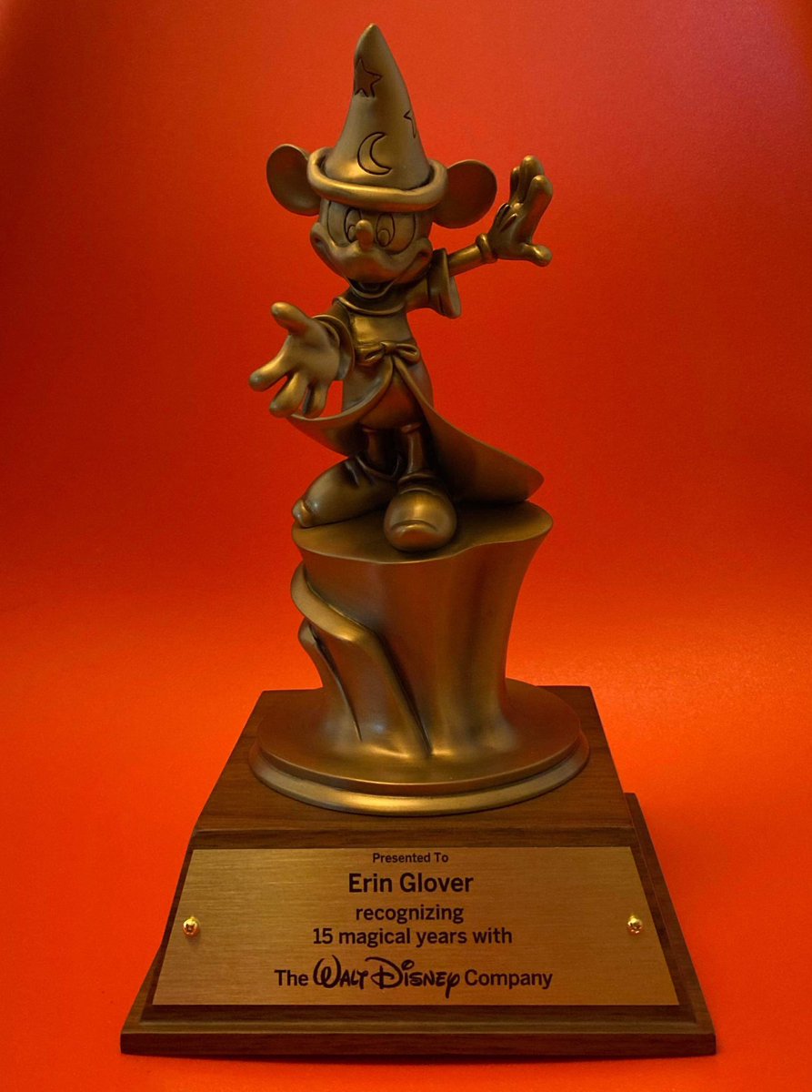 Erin Glover tweet media