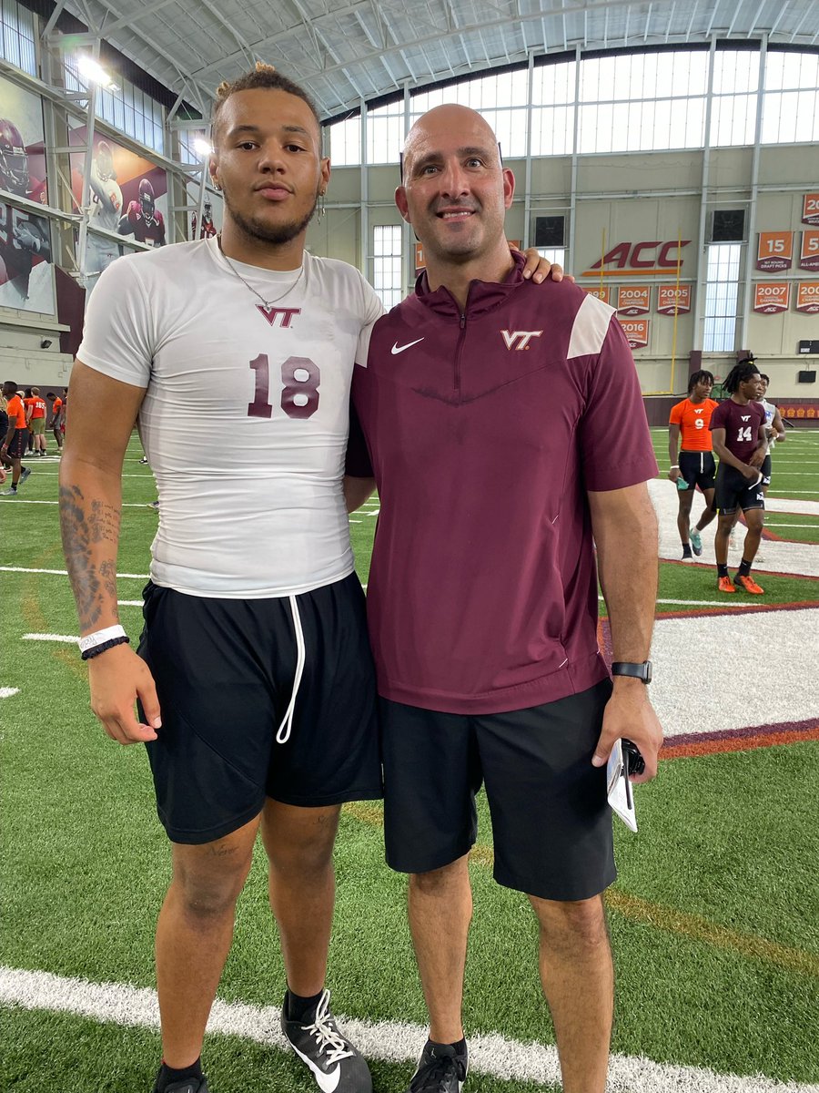 ajellis55's tweet photo. Had an amazing camp @HokiesFB I can't wait to come back for a game  @coachstuholt @CoachVillagrana @CoachGalt4 @Crook_VT https://t.co/wbw3LmMzo3