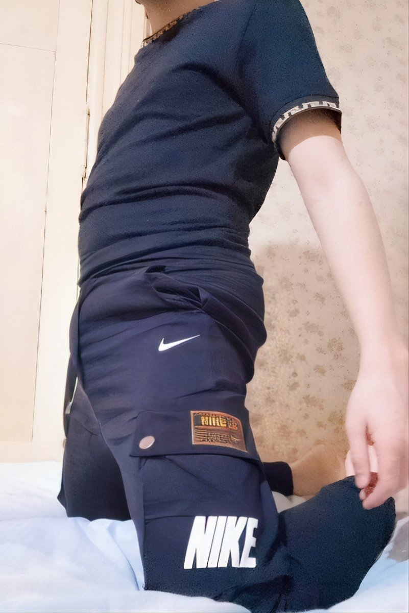 markfoxxxxx's tweet photo. Pantalones nuevos owo (? https://t.co/UtIxbIEYOD