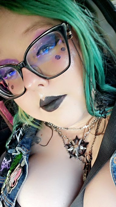 I forget how hot I am sometimes lol https://t.co/IihJ6Ch1UR<a href="/tag/booty"class="tags"><span>#booty</span></a><a href="/tag/ass"class="tags"><span>#ass</span></a><a href="/tag/bbw"class="tags"><span>#bbw</span></a><a href="/tag/contentcreator"class="tags"><span>#contentcreator</span></a>