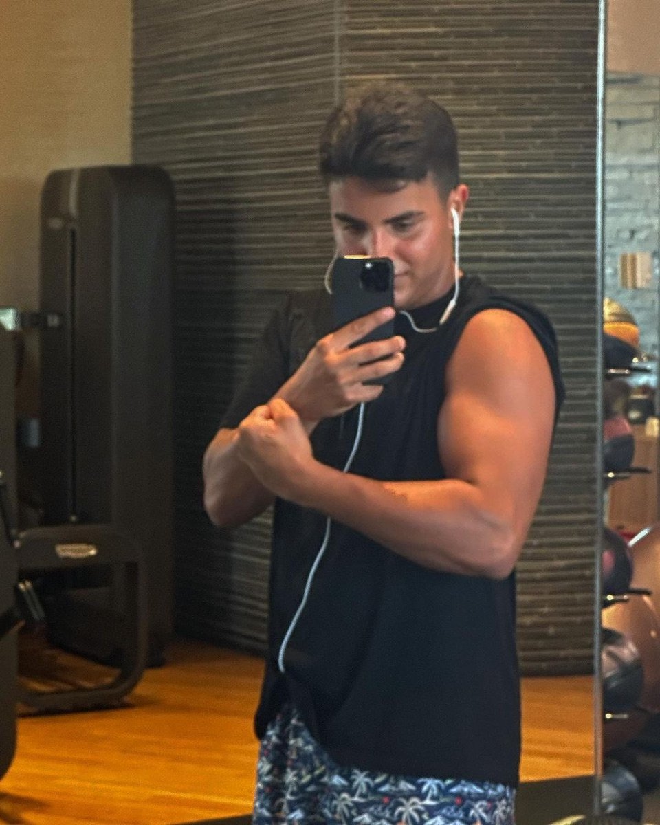 Steff Queiroz (@GlaydeFerrera) / Posts / X
