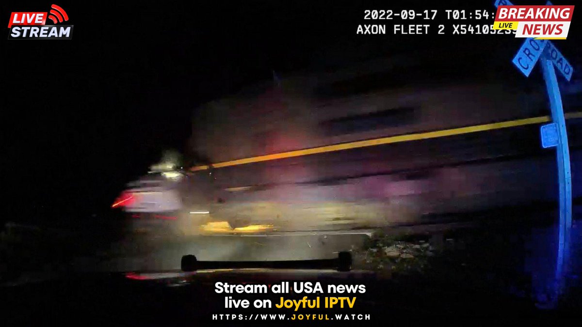 Colorado officer who put suspect in car hit by train found guilty of reckless endangerment

#RecklessEndangerment
#ColoradoOfficer
#TrainCrash
#SuspectCar