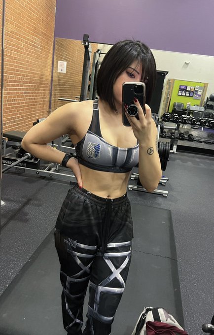 Oh shiet it&rsquo;s Friday happy flex Friday 🤓 https://t.co/qj3dbXsmeK