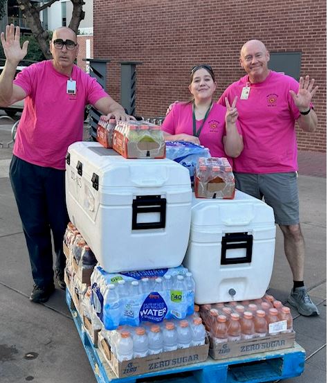 DVUSDnutrition's tweet photo. #NachoAverageDepartment #RallyFun @DVUSD Team building #buildingbrilliance at the DVUSD rally yesterday https://t.co/LiE6QgoyCe