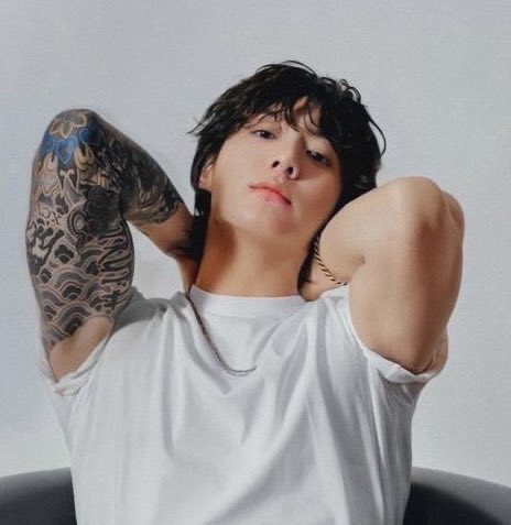 littlechimjk's tweet photo. Jikook au ☎️ sete dias 🔞

Onde Jimin manda várias mensagens pro seu melhor amigo dizendo tudo o que realmente queria fazer com seu chefe por sete dias na semana se pudesse, mas…

Acaba mandando as mensagens pro próprio. https://t.co/mP8wz95eBA