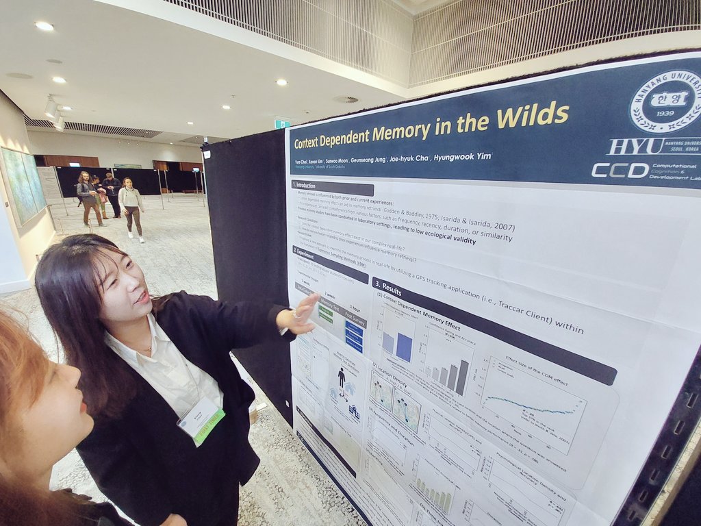 compcogdev's tweet image. Yura will be presenting her first poster on &apos;Context Dependent Memory in the Wilds&apos; using experience sampling methods! Today (Jul. 29th)! Please drop by! @cogsci_soc #CogSci2023