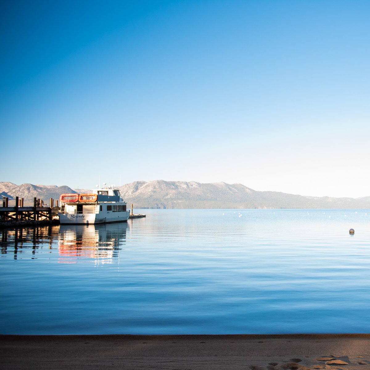 Fun Fact: In the summer the lakes upper 12 ft can warm up to around 68 degrees fahrenheit. However, in the winter Lake Tahoe never freezes b/c it maintains a constant 39 degrees below 700 ft due to constant water movemetn & the volume of water.

#laketahoe #tahoesouth #funfacts