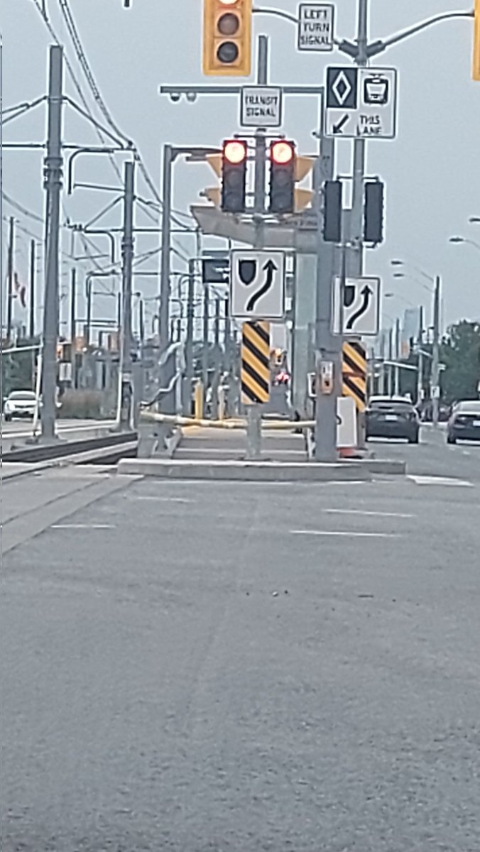 One way to cut down on energy use in Toronto would be to turn off the traffic signals on the #EglintonCrosstown, which will probably never be operational. #TorontoBudget #GlobalWarming #TorontoTransit.