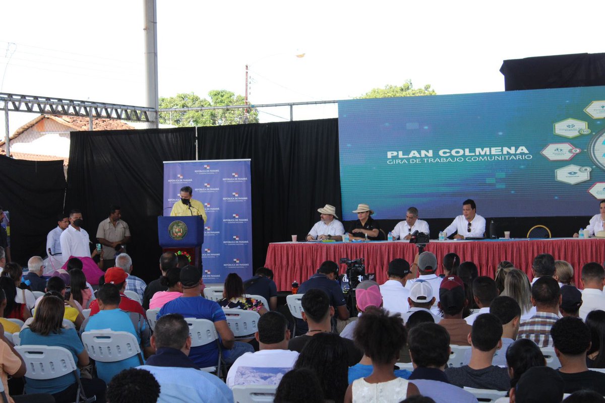 MOPPma's tweet image. 📍Parita, Herrera | Durante la gira comunitaria N° 142 , la ministra encargada @LIBRADADEFRIAS presentó los datos generales del proyecto del puente modular de dos vías sobre la Quebrada Las Trancas, en el corregimiento de Chepo.