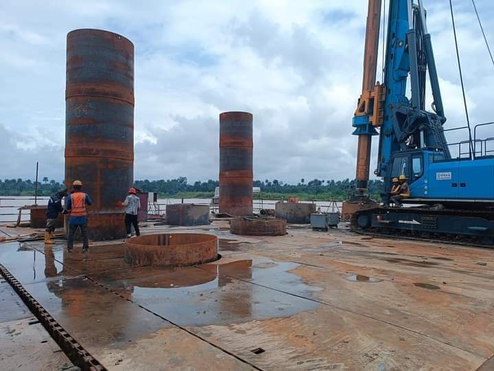 Ebiowei_KO's tweet photo. Heavy-duty construction ongoing in Oporoma

#ProsperityTwoPointZero
#MoreTransformation
#MoreProsperity
#InGodWeTrust https://t.co/7kJObB0wY6