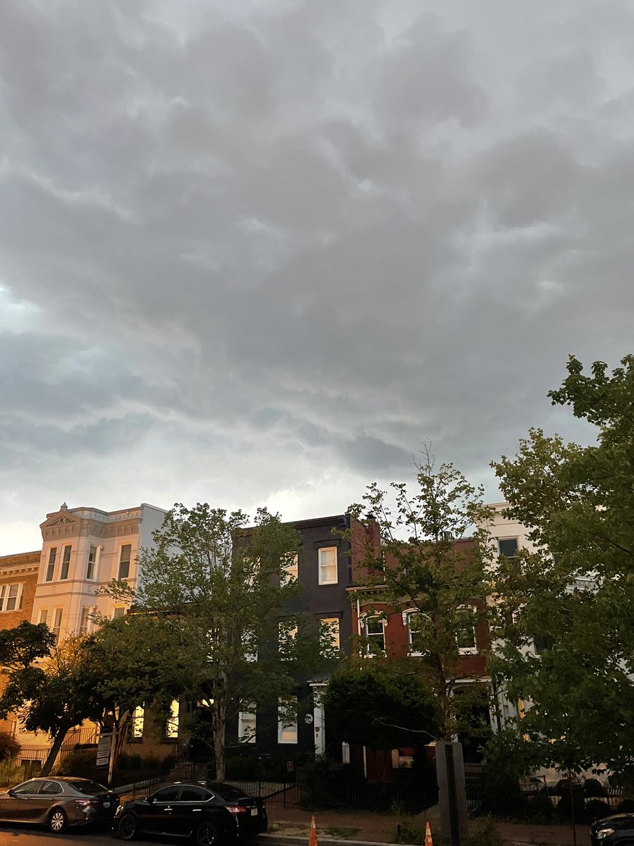 KaeliTravels's tweet image. Storm clouds over Shaw in Washington, DC. @capitalweather @weatherchannel @PoPville @WashProbs #GetIntoTheOutThere