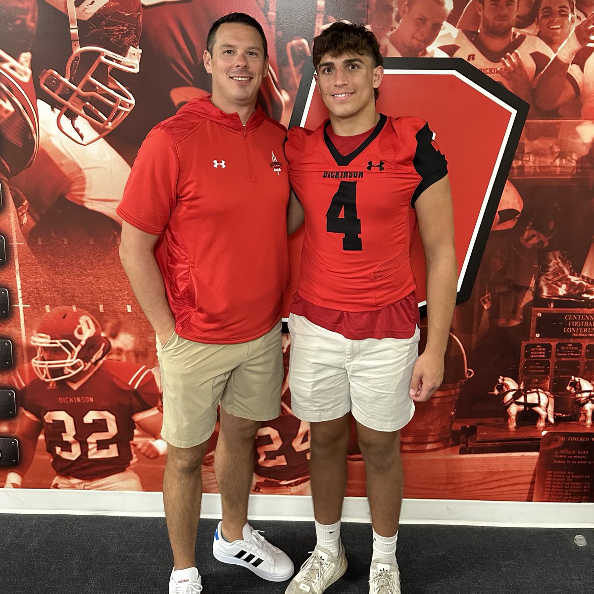 jrwalley_QB's tweet photo. Thank you @coach_knapp for the invite and letting me come to visit @DCRedDevilFB and see what the program is all about!
@CoachFordyce_DC @coachdcord @desalvocrew @NHighlandsFB @LamarMcKnight_ https://t.co/DwhfTrxbeN
