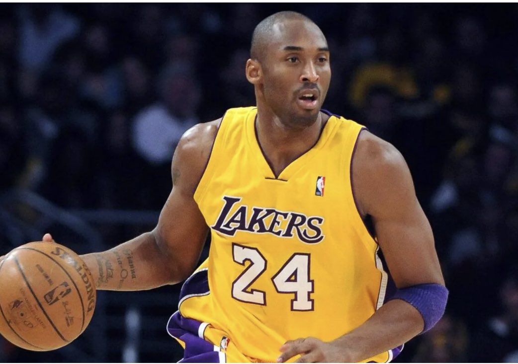 WhozMEECH's tweet photo. 2 Hall of Fame careers in two jerseys and y’all want me to think this guy is a fringe Top 10 player. GET THAT OUT OF HERE. Top 1-3 player all time. 

#8 KOBE: 
10 Seasons (707 Games) 
3x NBA Champ
8x All NBA 
7x All Star
6x All Defense
16,777 PTS 
3,634 REB
3,148 AST
1,059 STL
431 BLK
81 PT game (most in modern era) 
Dunk Contest Champion 
1 All Star MVP 

#24 KOBE 
10 Seasons (639 Games)
2x NBA Champ 
2x FMVP
League MVP (2008) 
7x All NBA 
11x All Star
6x All Defense 
1 Scoring title 
639 Games 
16,866 PTS 
3,413 REB
3,158 AST
885 STL
209 BLK
3x All Star MVP

Bean 🐍