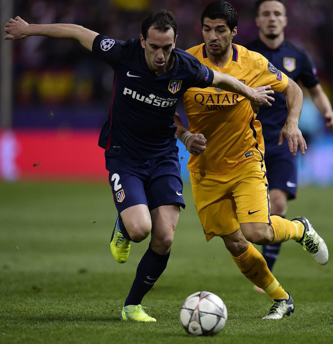 atletiuniverse's tweet photo. 🎙️| Luis Suárez’s message to Diego Godín 🇺🇾🥹

“I wanted to leave a special message for a teammate, a friend, a role model, a great captain with whom I shared many matches, many joys, many defeats, but always with that spirit, with that unique way of being he had.

I also had him as a rival in La Liga. We fought, we argued, but because we felt that passion. However, off the pitch, we are great friends and we knew what we represented for our country. That's why we talked about it at the time, and it was a sign, a message between us that we had to stop those fights to win for ourselves, both me with Barcelona and him with Atlético de Madrid, because we were role models for the national team, and we had to try to change that. Luckily, as great friends and teammates, we discussed it back then.

Later, I felt proud to spend so much time with him on the national team. His commitment was admirable, the fights he had for each one of us, for all the people who worked at the Complex who are very grateful to him for everything he did. He always had a role model in La Tota (Diego Lugano), and that influenced him a lot. He learned a lot from him about how to lead the group, and he had an incredible, admirable career, achieving incredible things at club and international levels. He became the player with the most matches in the history of that jersey, which is truly incredible for him.

Many of us feel represented by how well he represented us on a global scale. It was an honor for me to play with him, to share great moments and even some tough losses during our card games at the concentration. Now, I wish him all the best, to enjoy time with his family and this new phase that comes, and I send a big hug to the great Faraón Diego Godín.”

@sport890