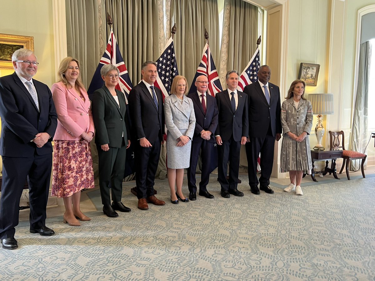 QldGovernor's tweet photo. The Governor and Professor Nimmo have welcomed to Government House Queensland the delegates to the Australia-US Ministerial (AUSMIN) Consultations. AUSMIN is the principal forum for bilateral consultations with the United States. #AUSMIN23 #USwithAUS @USEmbAustralia https://t.co/4WOe8gEh1A