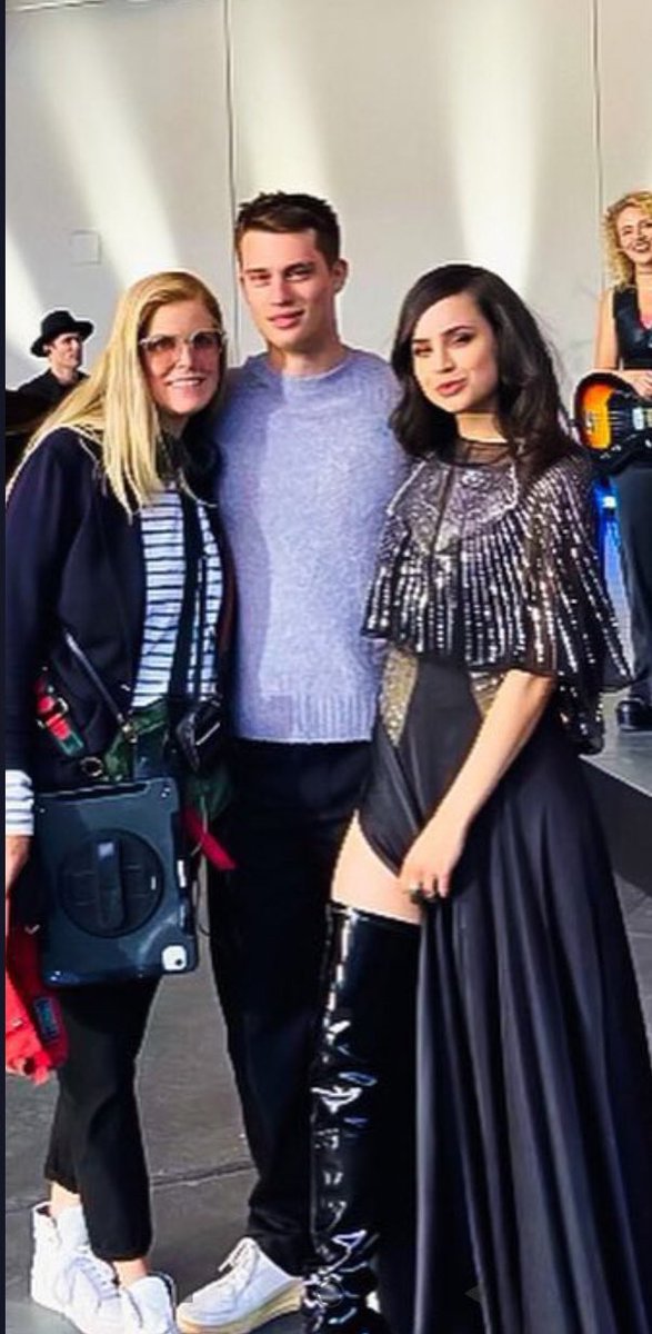 ev3_SN's tweet photo. Sofia Carson performed one of her own songs at the filming of the Oceanside concert scene for the Purple Hearts movie.
Also seen  is the generosity of Nicholas Galitzine for being by her side even though he’s not part of the shoot.💜💜
🎥Cr: Mike Batie
Happy 1 year  Purple Hearts https://t.co/6gfUjBN4rb