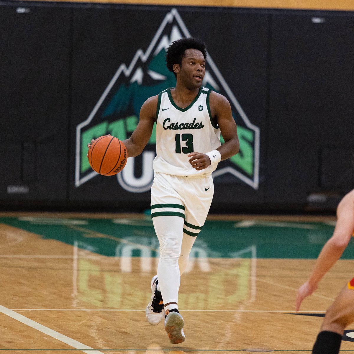 UFVCascades's tweet photo. Four days until we’re back to this 🔥🏀

@UFVmbb takes on @BroncoSportsMBB this Tuesday at 7pm.

Get tickets 👉 https://t.co/qEZPS2hpSX https://t.co/NlrJBjQFS2