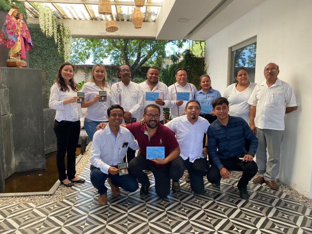PeriodismoExpre's tweet photo. ¡KO!: Crece y se consolida la @locutoresmexico con el ingreso de nuevos socios de radios comunitarias en Revolución Mexicana, Villacorzo; La Super Picosa 93.5 FM "La Consentida de la Fraylesca" y Radio Mexicana 98.1 "Revolucionando tus sentidos". 
¡Bienvenidos!. https://t.co/wu50ToJLcC