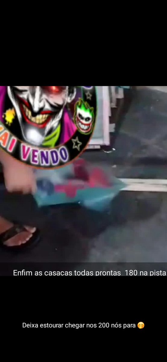 fmlvaivendo5's tweet photo. Na pista rs e outra coisa papo de 200 na rua.. Trem mais caro da portelinha HAHAHA 😱🤭🃏 https://t.co/3g6N9W2pWy