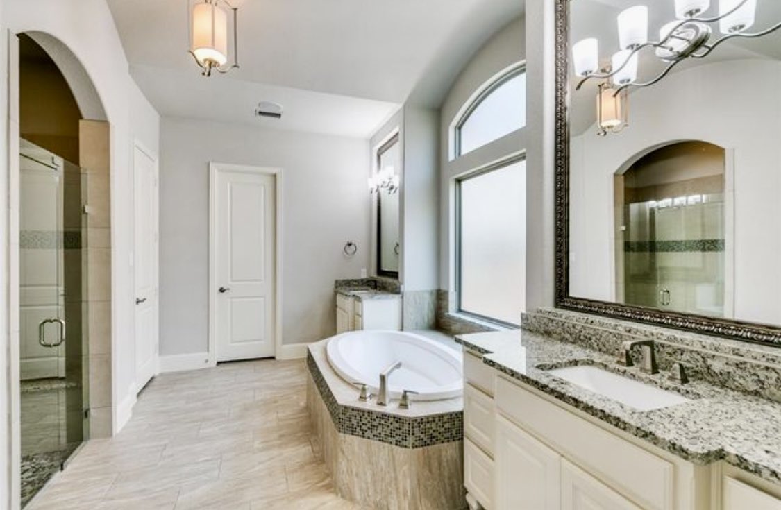 cathybrowne8's tweet image. Come see this 2015 Gorgeous Normandy home in West Allen!!🎉🎉🎉Roof 2023, Tankless water heater, Hardwoods!! 
4237 sq.ft.🤩🤩🤩
Offered at $998,000
#luxuryhome #compassdfw
#upgraded #mediaroom 
#thecathyb #readyformovein